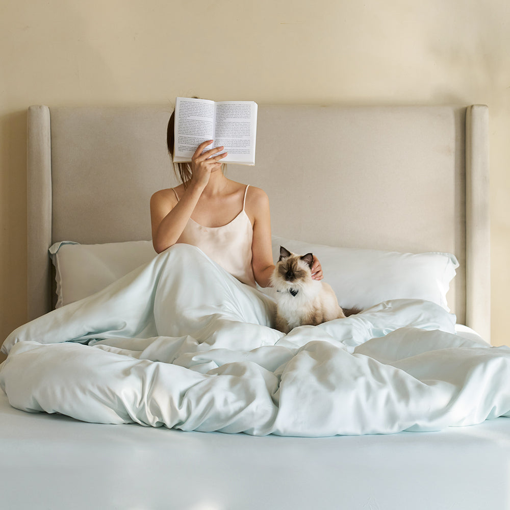 Pet Hair Resistant Bamboo Bedding – Cooling Sheet Set
